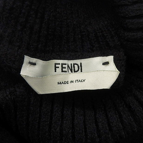 FENDI✨　フェンディ　ズッカ柄　タートルネック　ハイネック　ニット　セーター FENDI(フェンディ) ズッカ柄 タートルネック ニット トップス