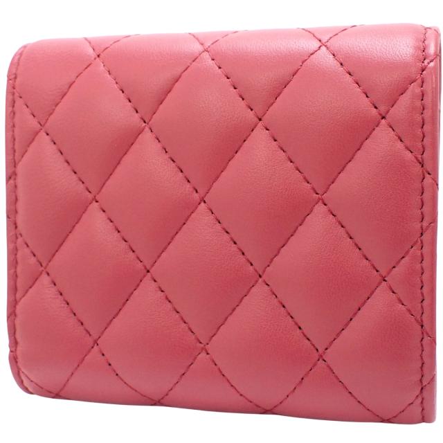 シャネル マトラッセ ココマーク 三つ折り財布 コンパクト キャビアスキン ピンク A31506 40802096605 CHANEL(シャネル) マトラッセ ココマーク 三つ折り財布 コンパクト