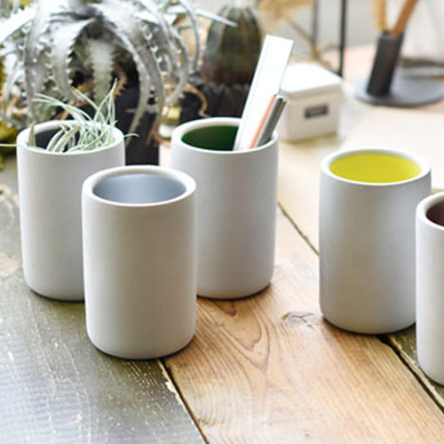 蔵前コンクリート ペンスタンド ペン立て おしゃれ かわいい 歯ブラシ立て デザイン 雑貨 筆立て 小物収納 小物入れ デスク周り デザインの通販はau Pay マーケット 腕時計 雑貨イデアル