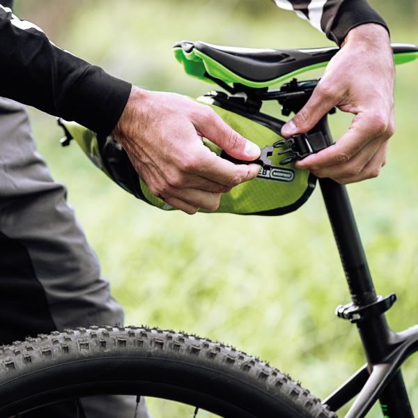 オルトリーブ サドルバッグ2 4 1l 自転車の通販はau Pay マーケット アリスサイクル