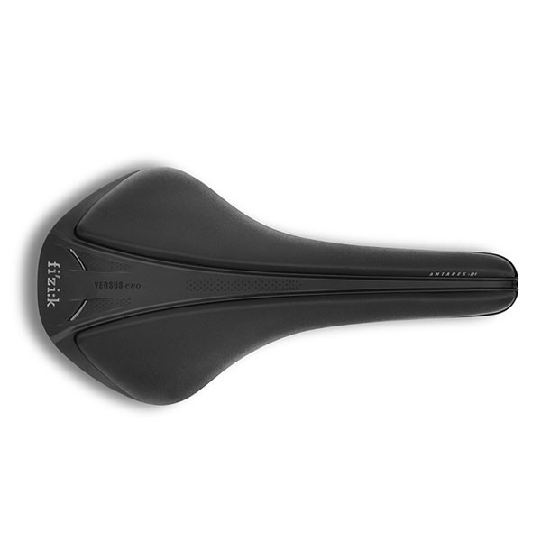 fi’zi:k フィジーク VERSUS EVO ANTARES R1 カーボンレール(21〜) for カメレオン(NEW CODE) BK ブラック 139mm 70A5SOSA33A22 FIZIK