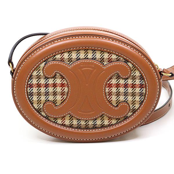 セリーヌ CELINE クロスボディ オーバルパース キュイル トリオンフ ショルダーバッグ レザー【中古】Sランク