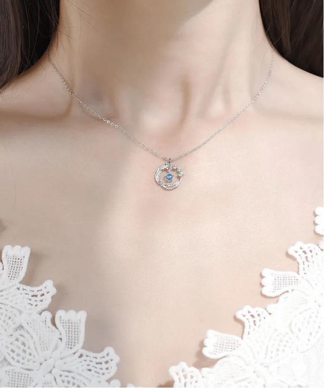 月ネックレス 天使のウィンク 1粒ネックレス 幸運ネックレス 