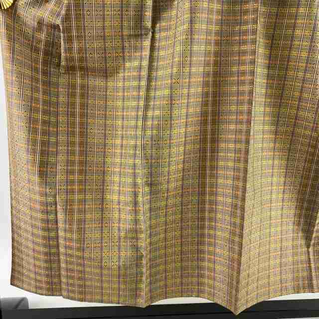 紬 美品 逸品 身丈151.5cm 裄丈63cm 正絹 【中古】 - www ...