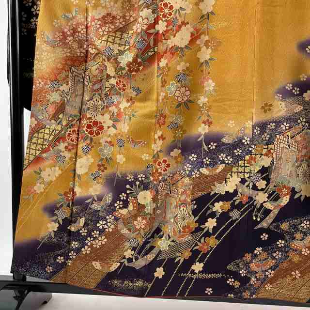 そごう・西武の売却検討 振袖 グリーン系 枝垂れ桜 金駒刺繍 正絹 着物