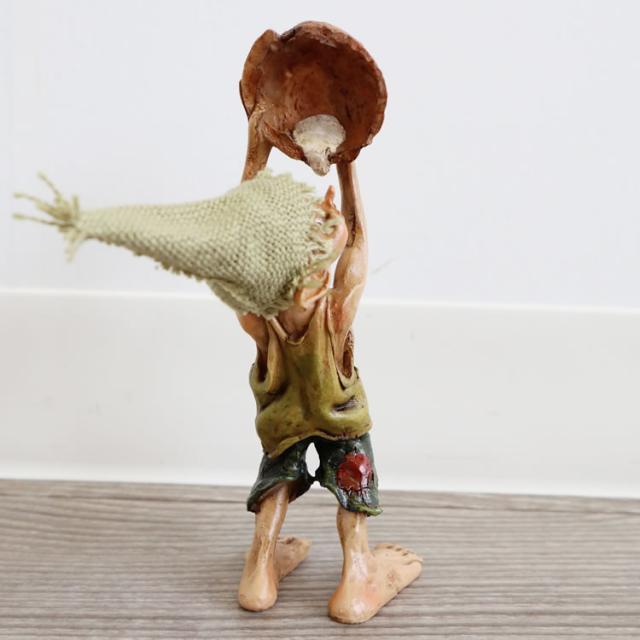 おもしろ 雑貨 置物 オブジェ アート 妖精 1202PKC006の通販はau PAY