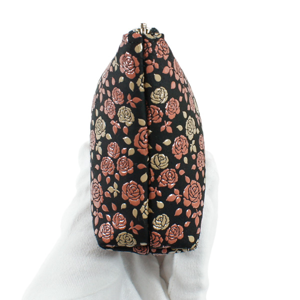 【商品レビュー＋5％】印伝 甲州印伝 印傳屋 上原勇七 ポーチ 化粧ポーチ かぐわ 8408 ローズ小 鹿革 本革 レザー 花柄 ブランド 伝統工芸 日本製 春ギフト 母の日 贈り物 YM02_3