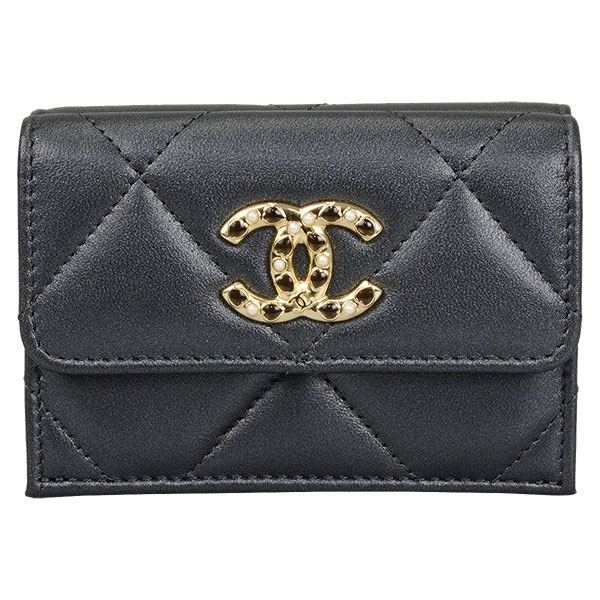 送料無料・返品可♪シャネル マトラッセ スモールフラップウォレット 三つ折り財布 AP3324 メタリックブラック 新品同様♪【中古】の通販は 87,780円