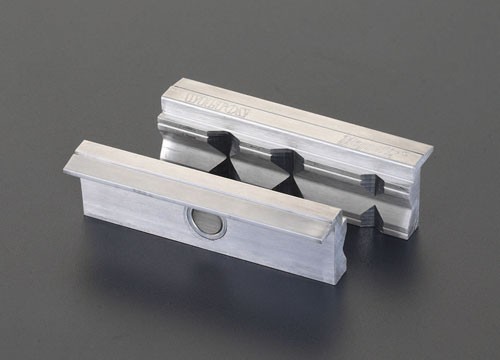 エスコ(ESCO) 100mm バイス口金(アルミ) EA525XD-4の通販は