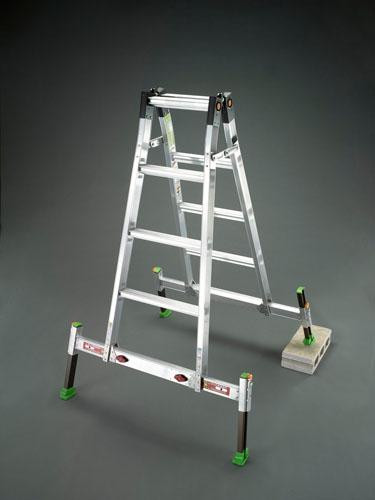 【直送】【代引不可】エスコ(ESCO) 1.31-1.50m 脚立(アウトリガー一体型) EA903FB-150の通販は 61,070円