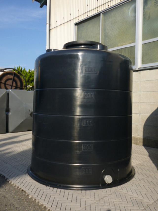 ｸﾎﾞﾀ MC-1000L 黒 25Aﾌｨｯﾃｨﾝｸﾞ付 43.2Kg : 水源用黒立型水槽∴工業
