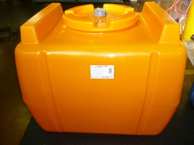 【】ｸﾎﾞﾀ NL-300 黄 25Aﾌｨｯﾃｨﾝｸﾞ.ﾄﾞﾚﾝ付 14Kg : ﾛｰﾘｰﾀﾝｸ 角∴工業.水槽.ﾀﾝｸ.貯水槽.農業.消毒.防除.容器.
