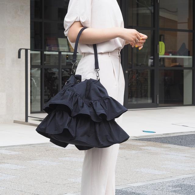 トートバッグ ショルダーバッグ プリーツ フリル 2WAY 巾着 グッシオ イタリー 12-1134の通販は 5,500円