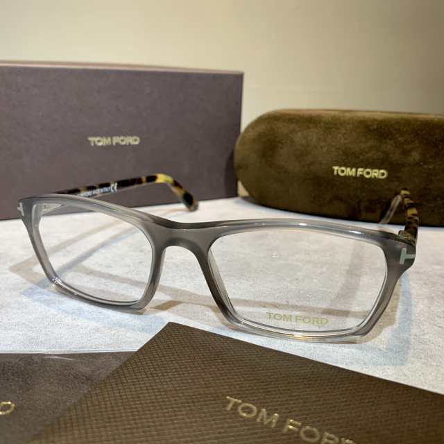 【送料無料】【正規品・新品】 TOMFORD トムフォード TF5295 FT5295 020 サングラス メガネ 眼鏡 メンズ レディース  並行輸入品｜au PAY マーケット