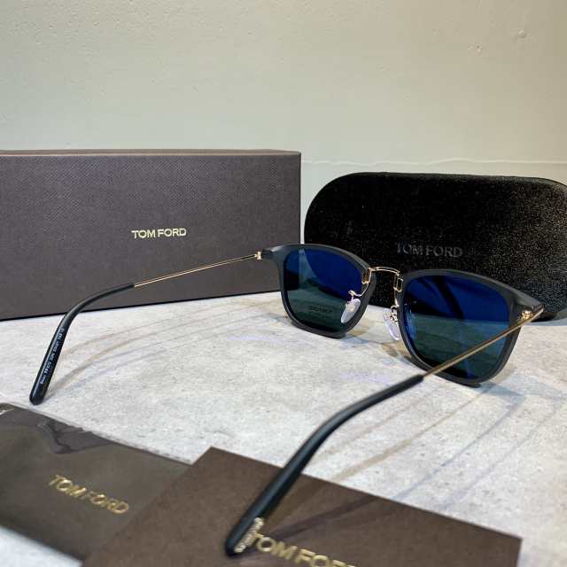 TOM FORD サングラス TF672 3779 | hartwellspremium.com