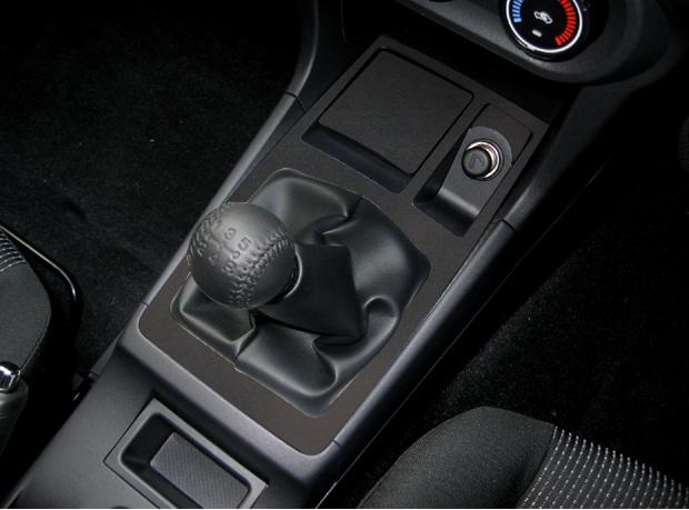 ハセプロ バックスキンルックneo シフトパネル 5速mt車対応 三菱 ランサーエボリューションx Cz4a 07 10 08 9 Lcbs Spm9 の通販はau Pay マーケット ハセプロ