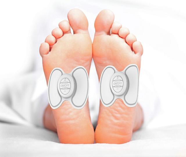 もみトン「楽々貼るパッド」 マッサージ 貼るだけ 筋トレ 腹筋