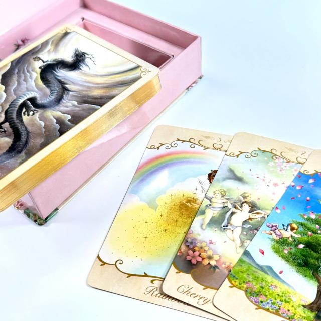 正規品オラクルカード】海外インディーズ✨バラがモチーフの美しい愛の