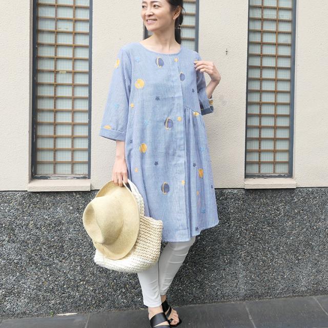 楽しい刺繍のストライプチュニックワンピース 春夏 コーデ 40代50代 60代 70代 レディース ミセスファッション カワイイ 着痩せ おしゃれの通販はau Pay マーケット Lanarion