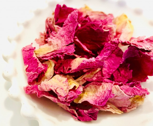 シャクヤク 50g ハーブティー シングル 漢方 女性 美容 ピンク 花びら 健康 お茶 紅茶 注文梱包の通販はau Pay マーケット レソンシエル ジャポン