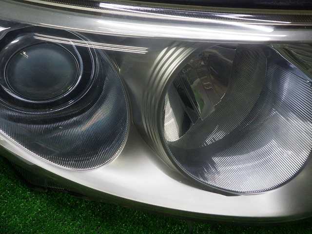 トヨタ AHR20W エスティマ ハイブリッド 前期 ヘッドライト 左右 HID