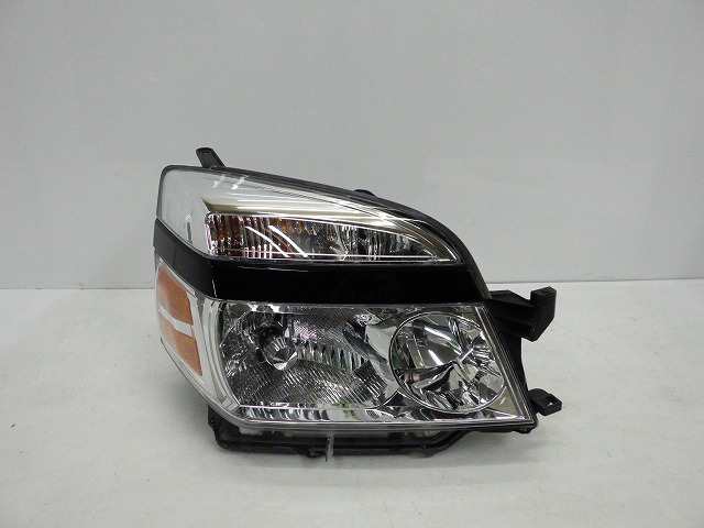 ☆コーティング加工済☆ トヨタ AZR60/65 ヴォクシー 後期 右ヘッドライト HID 28-183 刻印V1 220512014の通販はau  PAY マーケット - ワールドピース | au PAY マーケット－通販サイト