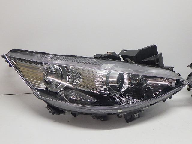 ビアンテ 前照灯 働き掛ける HID CC系 CCEFW P8161 C274-51-03B/041B 上塗り 260608214