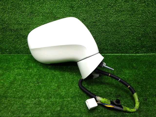 綺麗　レクサス　GSE20/25　IS　87901-53050-A1　右ドアミラー　カラー077　9P　241009015の通販は