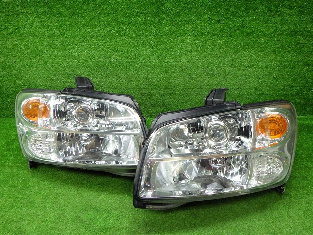 ☆M35・ ステージア・ 後期・ 純正 ヘッドライト・ 左右セット・レンズ曇りなし・バラスト付き・ HID付き☆