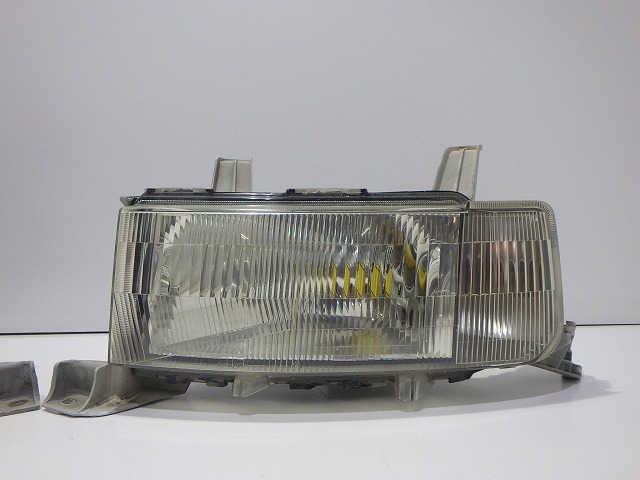 ｂB 前照灯 働き掛ける ハロゲン NCP30/35 前期 52-032 81150/81130-52090 好いたらしい 上塗り 260622221