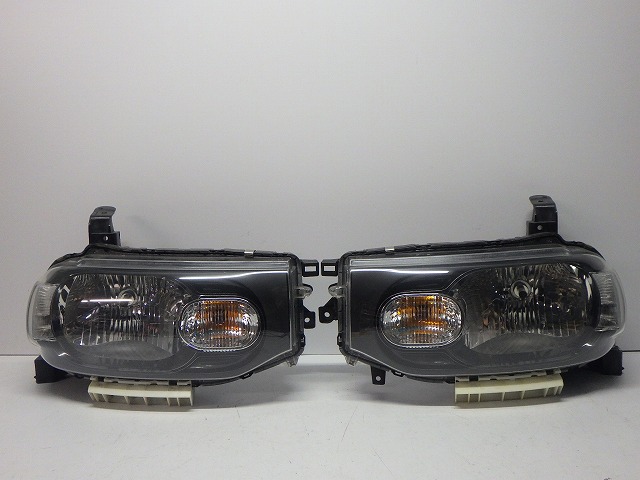 キューブ　ヘッドライト　左右　ハロゲン　Z12　BNZ23　P8190　ZA　26010/26060-1FA0C　コーティング　美品　260610223