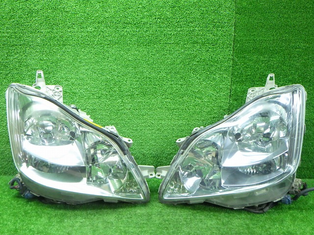 トヨタ 18系 クラウンロイヤル 後期 ヘッドライト左右 HID 30-313 D 240703127の通販は