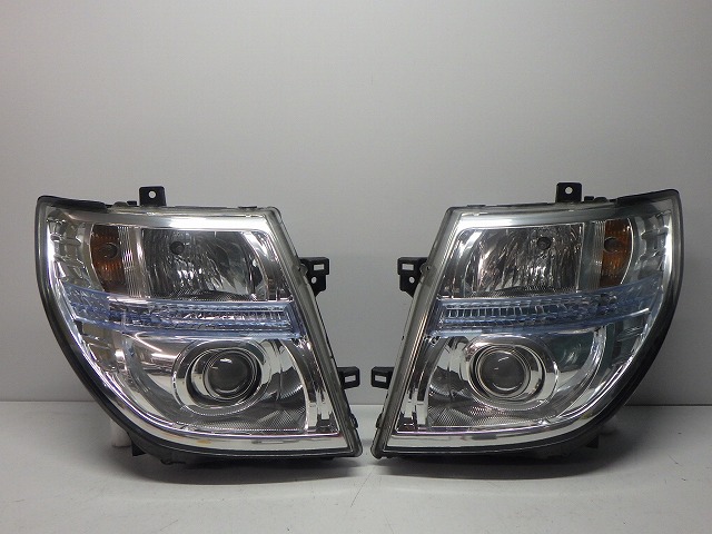 エルグランド ヘッドライト左右 キセノン HID E51 NE51 中期 後期 100-24852 26010/26060-WL627 コーティング 美品 260612227