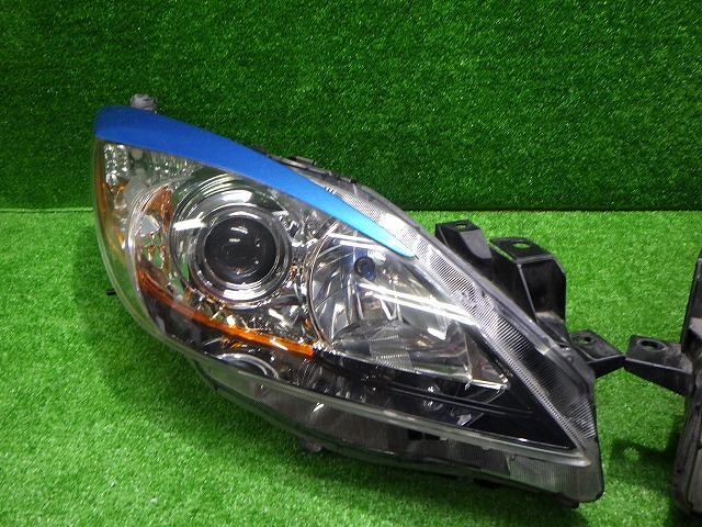 アクセラ ヘッドライト左右 ハロゲン BL 100-41343 X アイライン付 マツダ 比較的綺麗 251009029_4