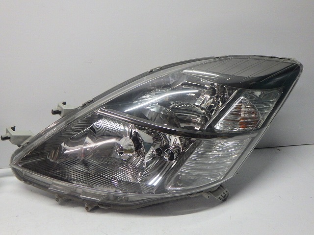 アイシス ヘッドライト左右 HID ANM10/15 前期 44-61 C 81150/81110-44310 コーティング 綺麗 260613229_1