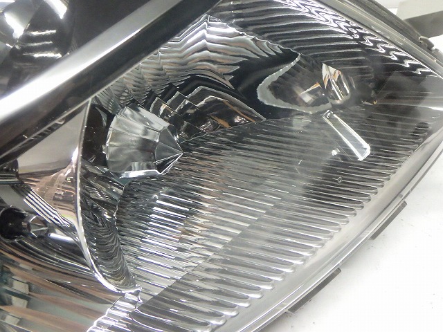 アイシス ヘッドライト左右 HID ANM10/15 前期 44-61 C 81150/81110-44310 コーティング 綺麗 260613229_6