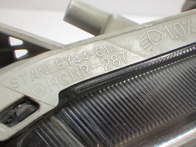 アイシス ヘッドライト左右 HID ANM10/15 前期 44-61 C 81150/81110-44310 コーティング 綺麗 260613229_8