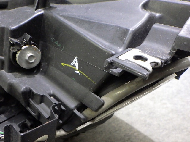スカイライン　右ヘッドライト　HID　キセノン　V36　NV36　後期　100-23075　A　26010-1NC2A　バラスト付き　日産　260129030_7