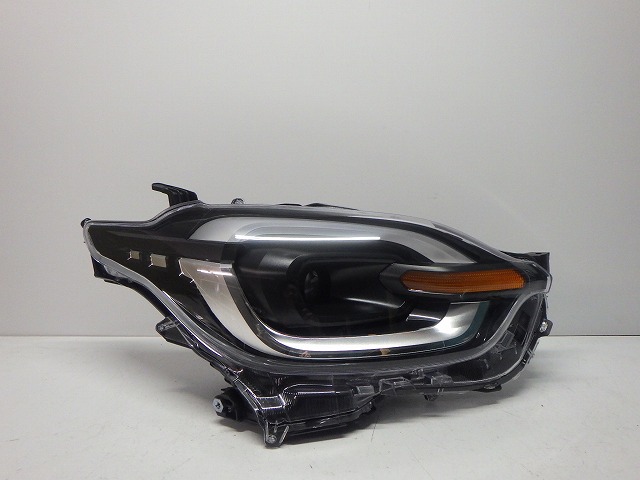 シエンタ 右ヘッドライト LED MXPC MXPL 10/15 52-340 S1 81145-52P10 コーティング 美品 260612230