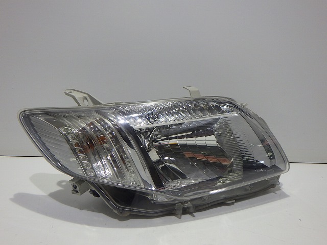 カローラフィールダー 右ヘッドライト ハロゲン NZE141/144 前期 13-98 ウ 81130-13390 コーティング 260221234