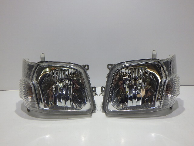 ハイゼット ヘッドライト左右 ハロゲン S320V S330V レベ付 100-51771 81110/81150-B5060 コーティング 綺麗 260610035