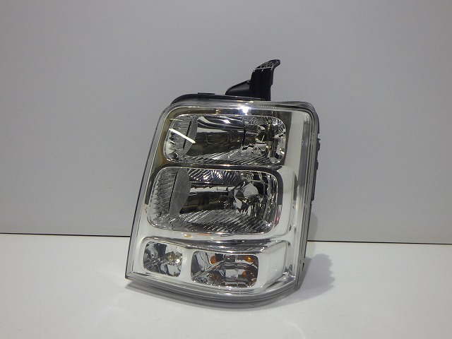 エブリィ 左ヘッドライト HID LE06G6166 DA64W レベ付 35320-68HA4 コーティング 綺麗 260218238