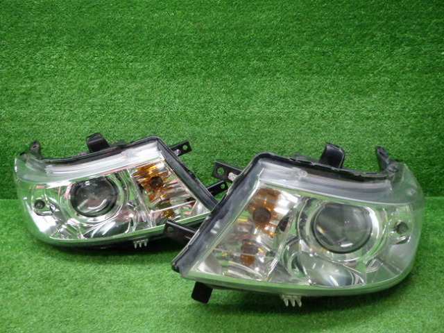 スズキ MH23S スティングレー MJ23S ヘッドライト 左右 HID 100-59191 ハ 230906040の通販はau PAY マーケット  - ワールドピース | au PAY マーケット－通販サイト