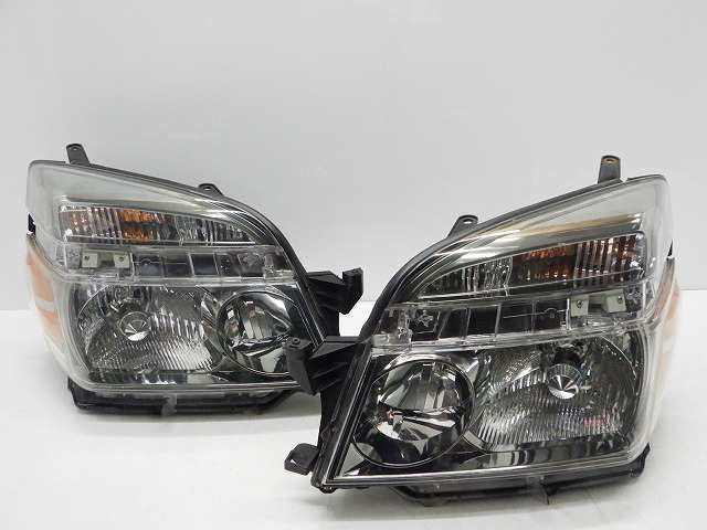 ☆コーティング AZR60/65 ヴォクシー 後期 ヘッドライト 左右 HID 28-183 V6 230926040の通販はau PAY マーケット  - ワールドピース | au PAY マーケット－通販サイト