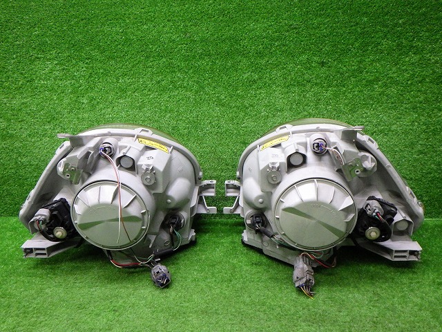 ★コーティング加工済★トヨタ　NCP81/85　シエンタ　ヘッドライト　左右セット　HID　190118210 ☆コーティング加工済☆ トヨタ NCP81⁄85 シエンタ ヘッドライト 左右