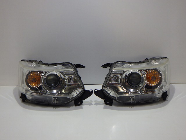ワゴンR スティングレー ヘッドライト左右 HID MH34S 前期 100-59271 35120/35320-72M62 コーティング 260325043