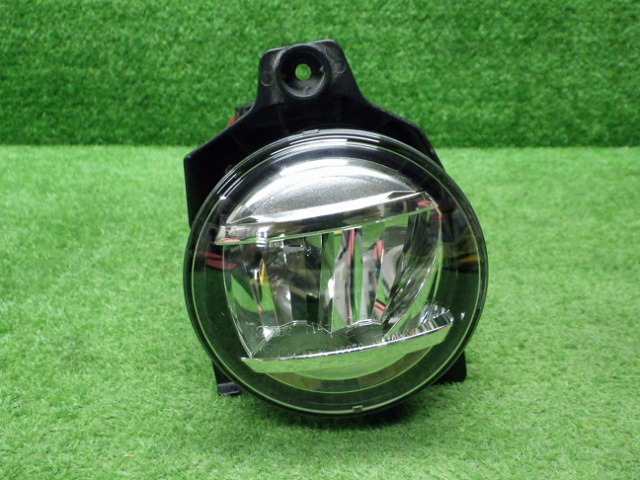 ダイハツ LA150S LA160S ムーヴカスタム LED 右フォグランプ 114-11092