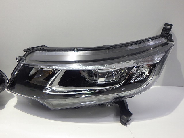 フリード ヘッドライト左右 LED GB5/6 W2172 J5 33150/33100-TDK-J51 コーティング 260424253_1