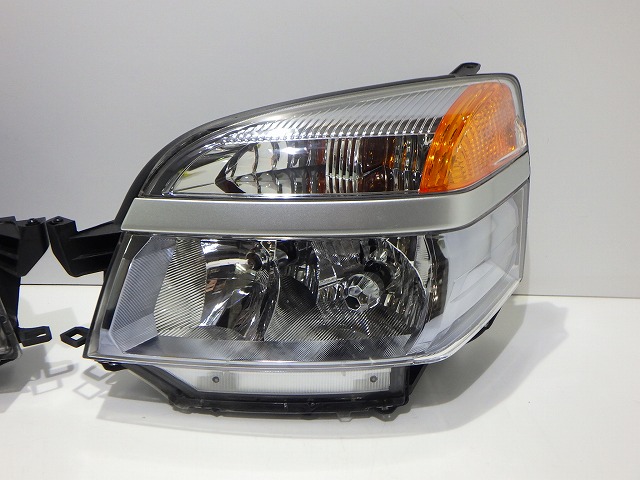ヴォクシー ヘッドライト左右 HID AZR60/65 前期 28-154 C2 81110/81150-28680 コーティング 綺麗 260520053_1
