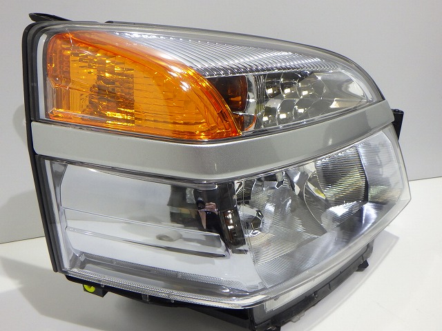 ヴォクシー ヘッドライト左右 HID AZR60/65 前期 28-154 C2 81110/81150-28680 コーティング 綺麗 260520053_7